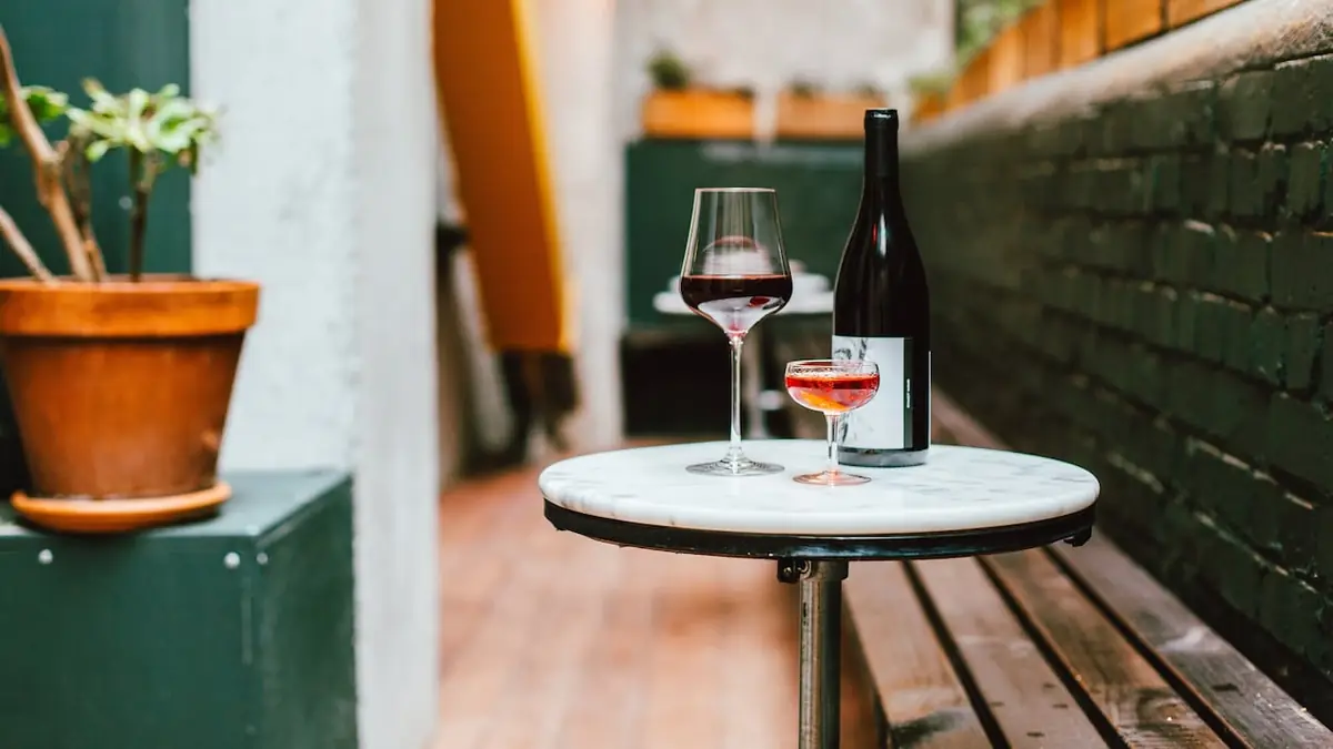 Wine Bars: Urban Wine Experiences From La Fuente To Beau